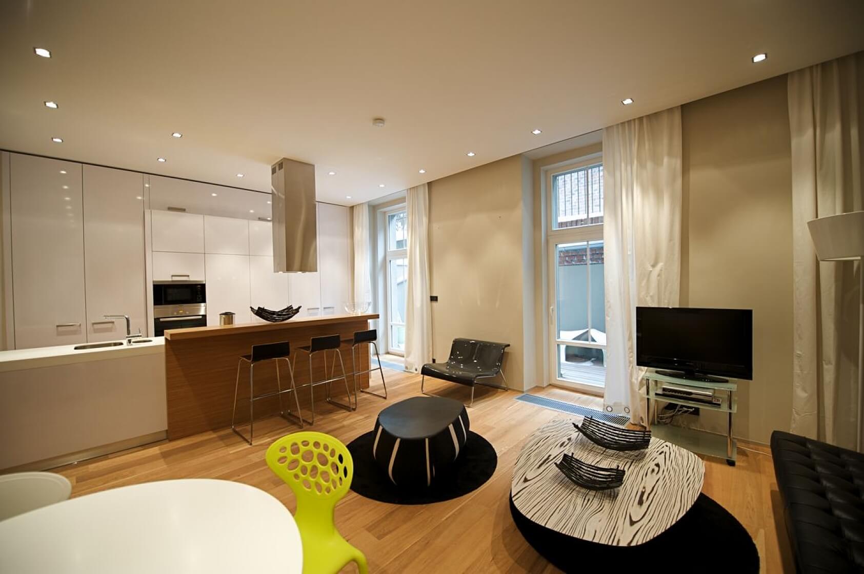 Řehořova, Žižkov - Prague 3 | Rent, Apartment One-bedroom (2+kk), 81 m²