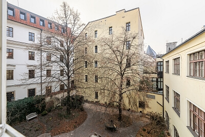 Husova, Staré Město - Prague 1 | Rent, Apartment One-bedroom (2+1), 69 m²