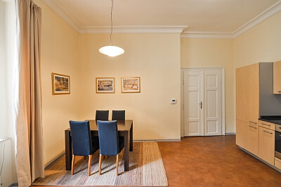 Husova, Staré Město - Prague 1 | Rent, Apartment One-bedroom (2+kk), 40 m²