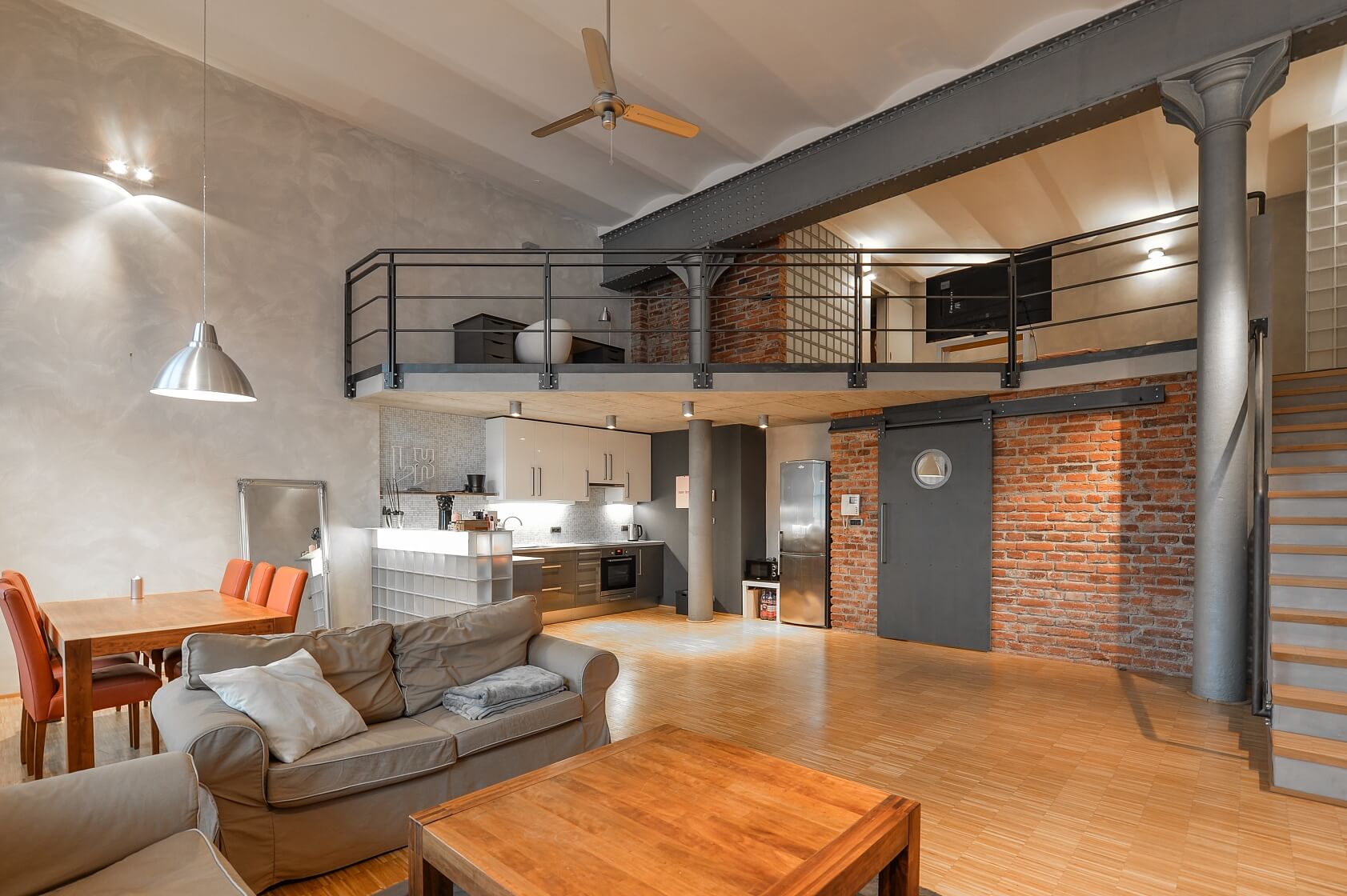 Na Maninách, Holešovice - Prague 7 | Rent, Apartment One-bedroom (2+kk), 114 m²