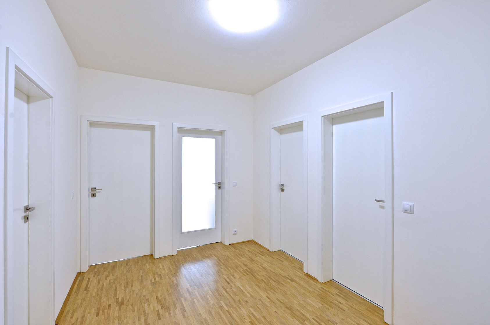 U Uranie, Holešovice - Prague 7 | Rent, Apartment One-bedroom (2+kk), 71 m²
