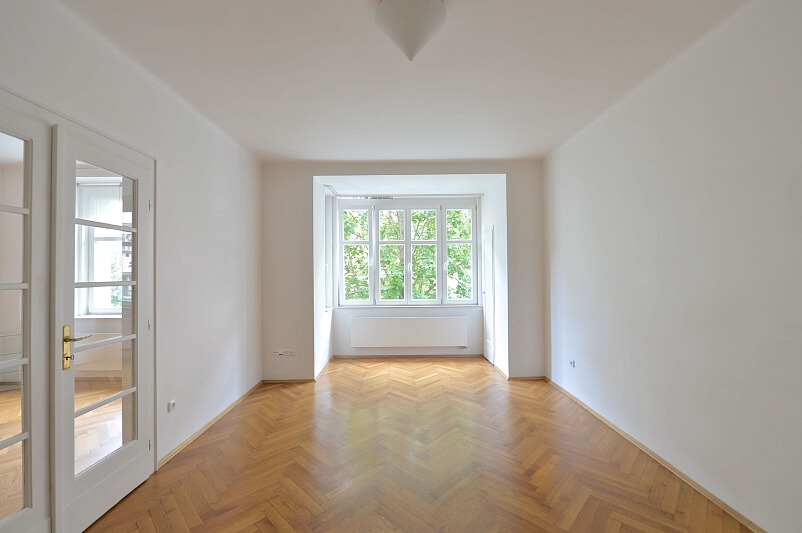 Uralská, Bubeneč - Prague 6 | Rent, Apartment One-bedroom (2+1), 84 m²