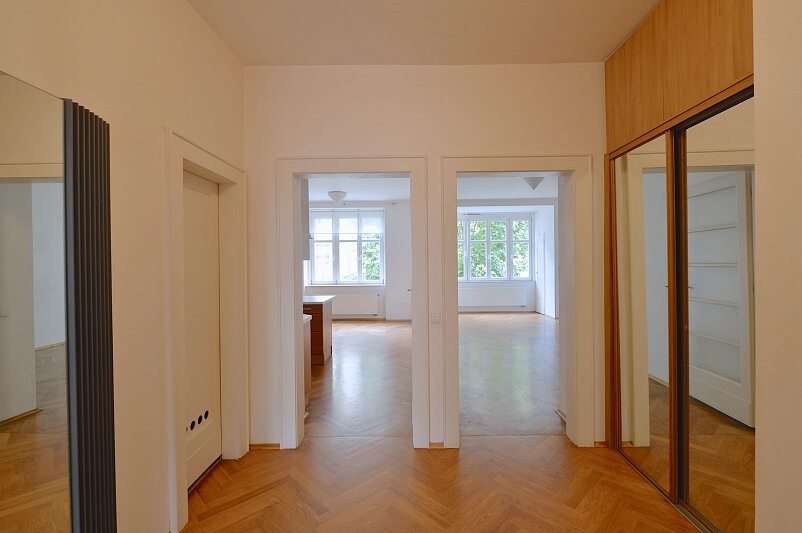 Uralská, Bubeneč - Praha 6 | Pronájem, Byt 2+1, 84 m²