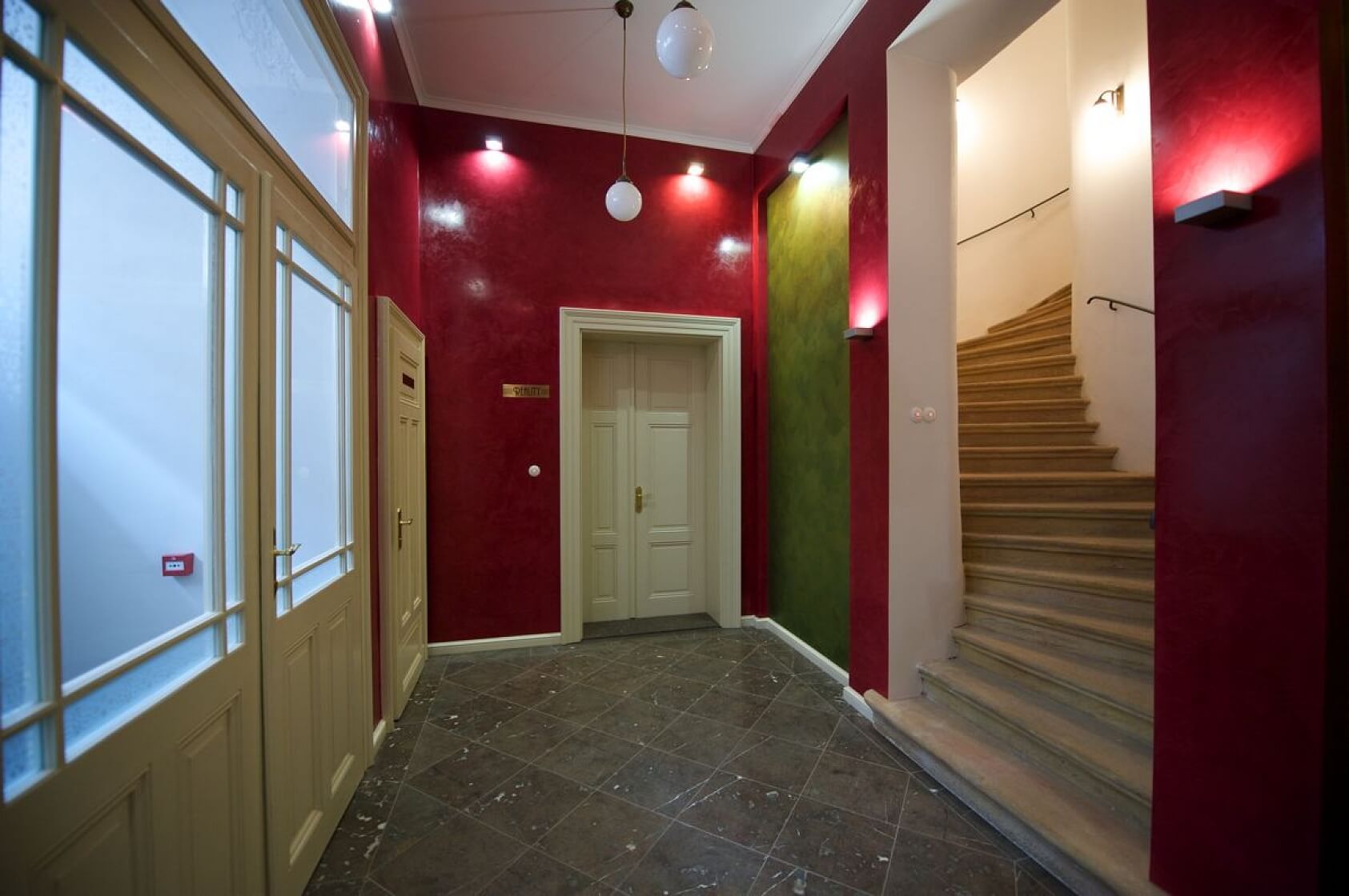 Ostrovní, Nové Město - Praha 1 | Pronájem, Byt 1+kk, 32 m²