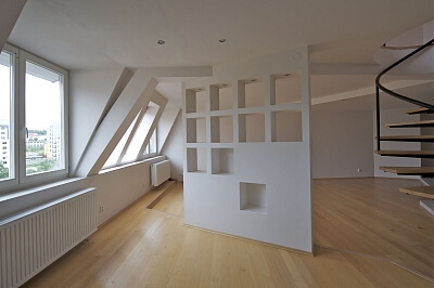 Na Břehu, Vysočany - Prague 9 | Sale, Apartment One-bedroom (2+kk), 90 m²