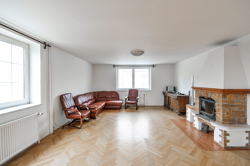 Návazná, Suchdol - Prague 6 | Rent, House Five-bedroom (6+1), 289 m²