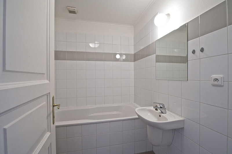 Všehrdova, Malá Strana - Praha 1 | Pronájem, Byt 2+kk, 79 m²