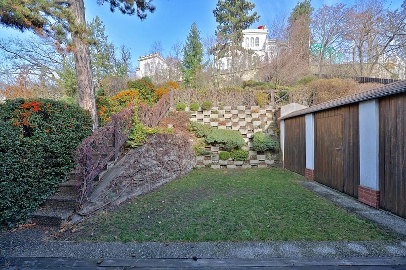 U dvou srpů, Smíchov - Prague 5 | Rent, House Four-bedroom (5+1), 183 m²