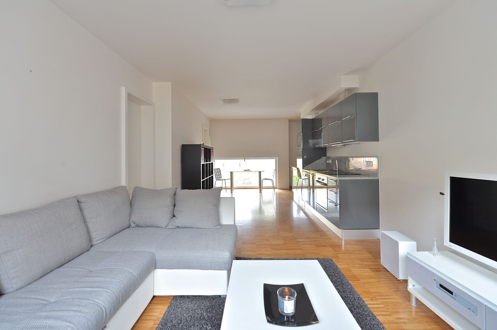 Prokopova, Žižkov - Prague 3 | Rent, Apartment One-bedroom (2+kk), 62 m²