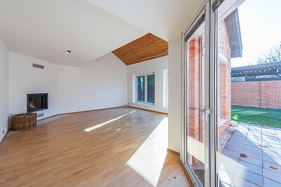 V Zahradách, Horoměřice - Praha-západ | Pronájem, Rodinný dům 5+1, 250 m²