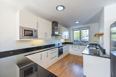 V Zahradách, Horoměřice - Praha-západ | Pronájem, Rodinný dům 5+1, 250 m²