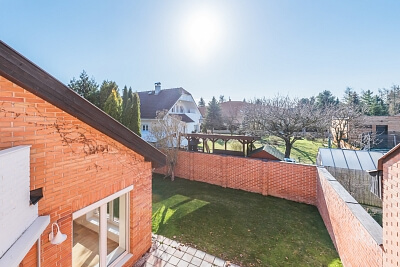 V Zahradách, Horoměřice - Praha-západ | Pronájem, Rodinný dům 5+1, 250 m²