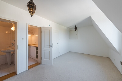 V Zahradách, Horoměřice - Praha-západ | Rent, House Four-bedroom (5+1), 250 m²