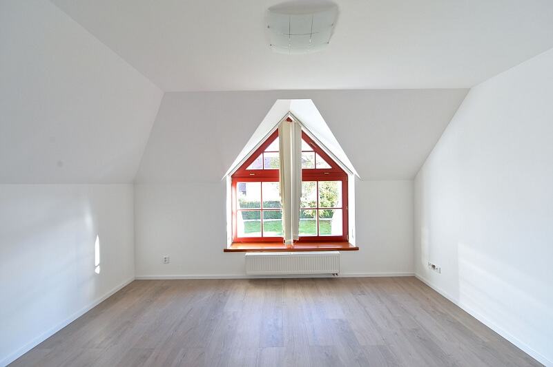 Spořická, Dolní Chabry - Praha 8 | Pronájem, Rodinný dům 5+1, 250 m²