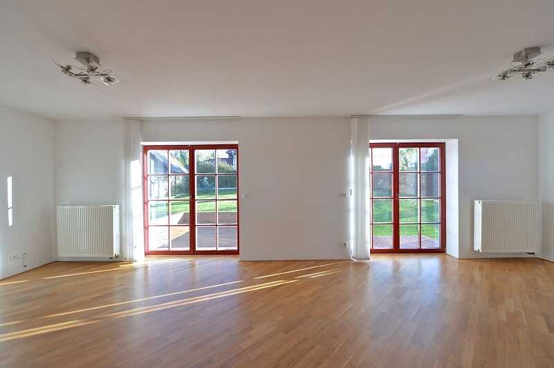 Spořická, Dolní Chabry - Praha 8 | Pronájem, Rodinný dům 5+1, 250 m²