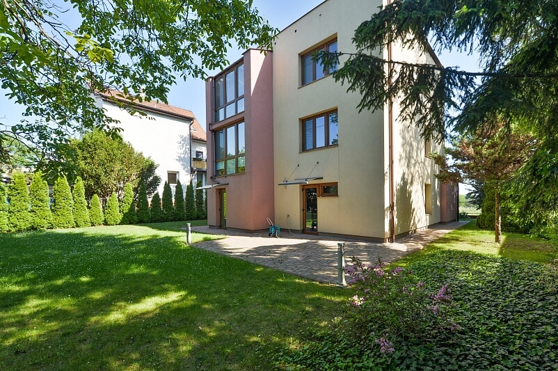 Kamýcká, Suchdol - Prague 6 | Rent, House Four-bedroom (5+kk), 280 m²