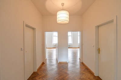 Dobrovského, Holešovice - Prague 7 | Rent, Apartment Two-bedroom (3+kk), 76 m²