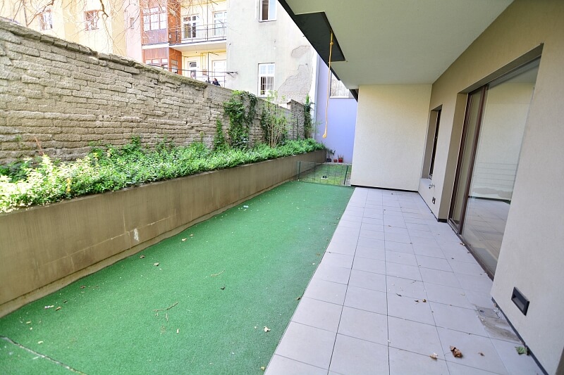 Prokopova, Žižkov - Prague 3 | Rent, Apartment Two-bedroom (3+kk), 111 m²