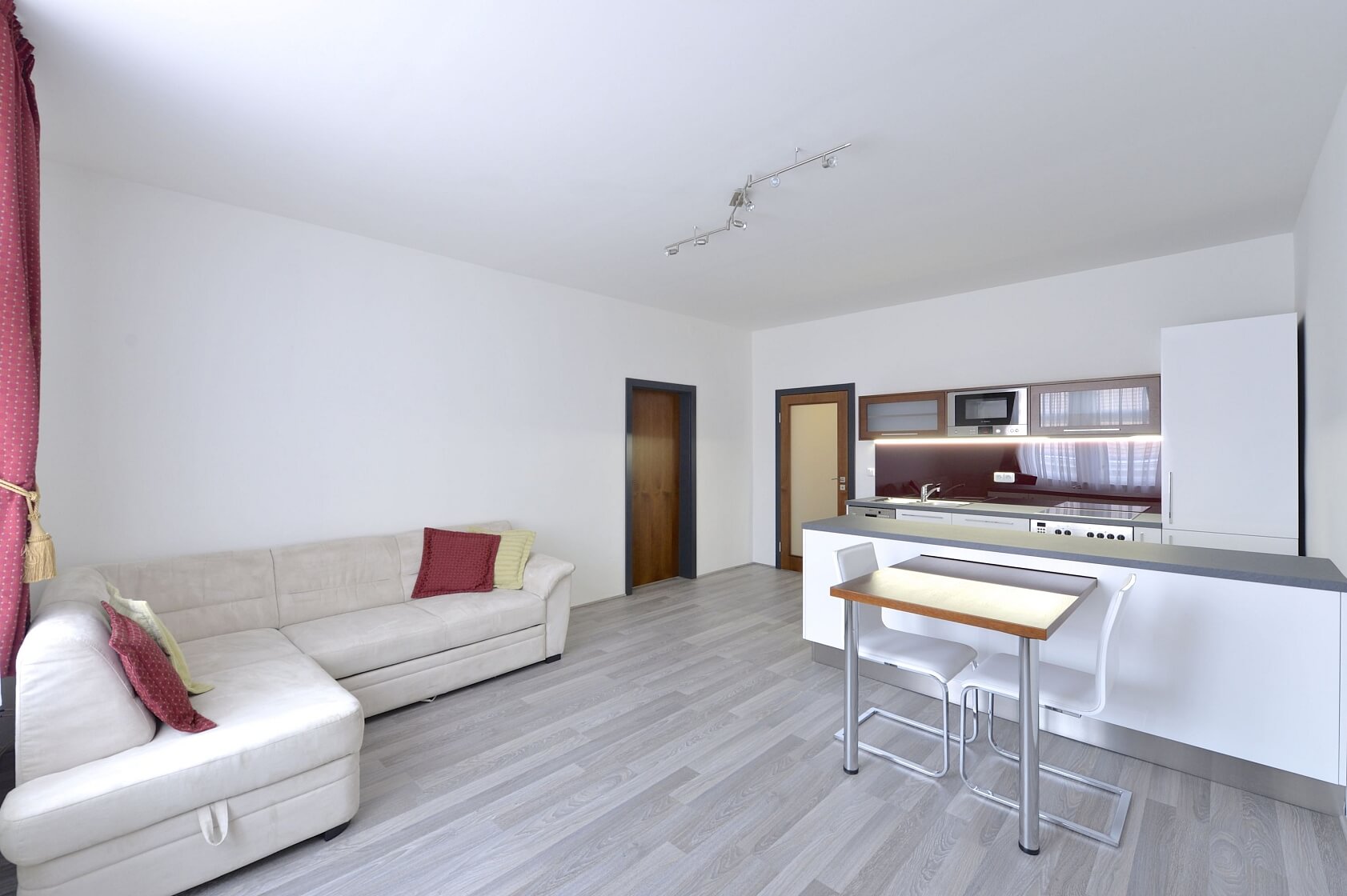 Slezská, Vinohrady - Prague 2 | Rent, Apartment Two-bedroom (3+kk), 68 m²