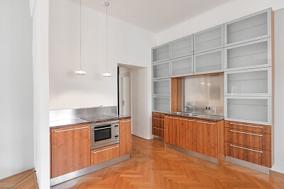 Elišky Krásnohorské, Josefov - Prague 1 | Rent, Apartment One-bedroom (2+kk), 76 m²