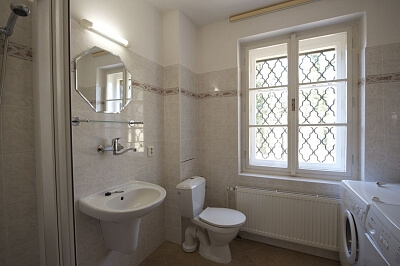 V lučinách, Hodkovičky - Praha 4 | Pronájem, Rodinný dům 5+kk, 180 m²