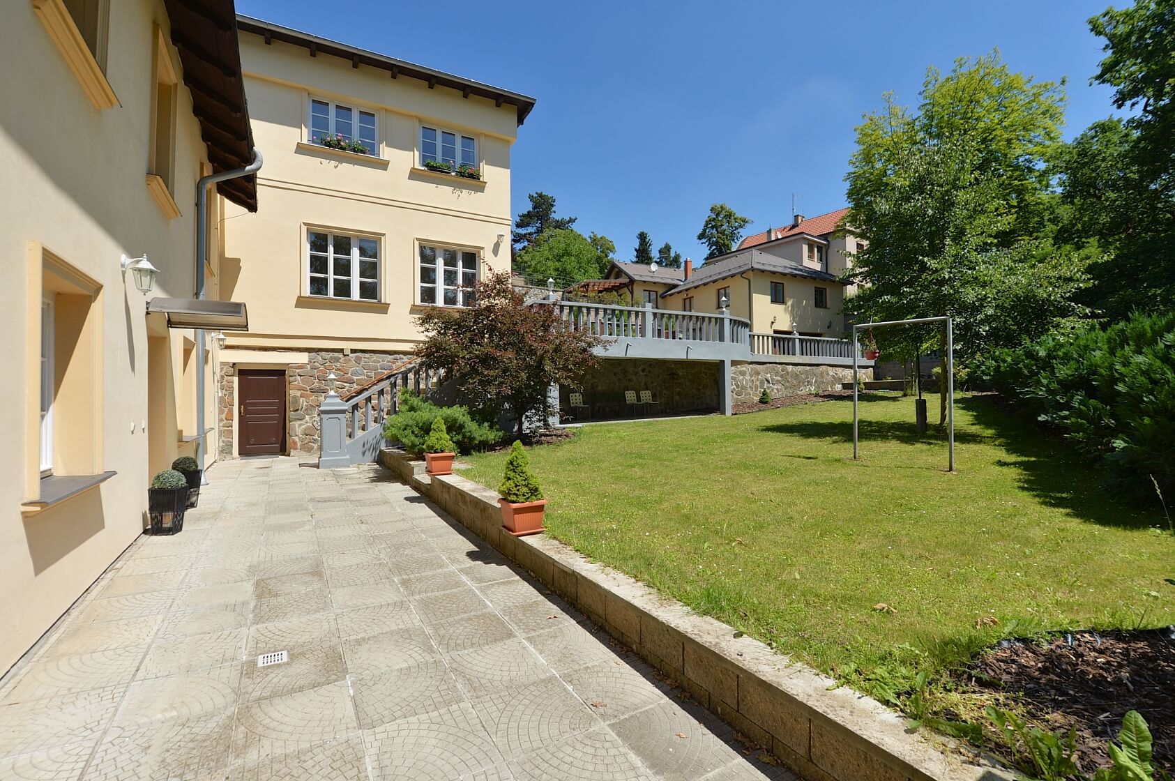 V lučinách, Hodkovičky - Praha 4 | Pronájem, Rodinný dům 5+kk, 180 m²