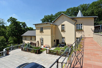 V lučinách, Hodkovičky - Praha 4 | Pronájem, Rodinný dům 5+kk, 180 m²