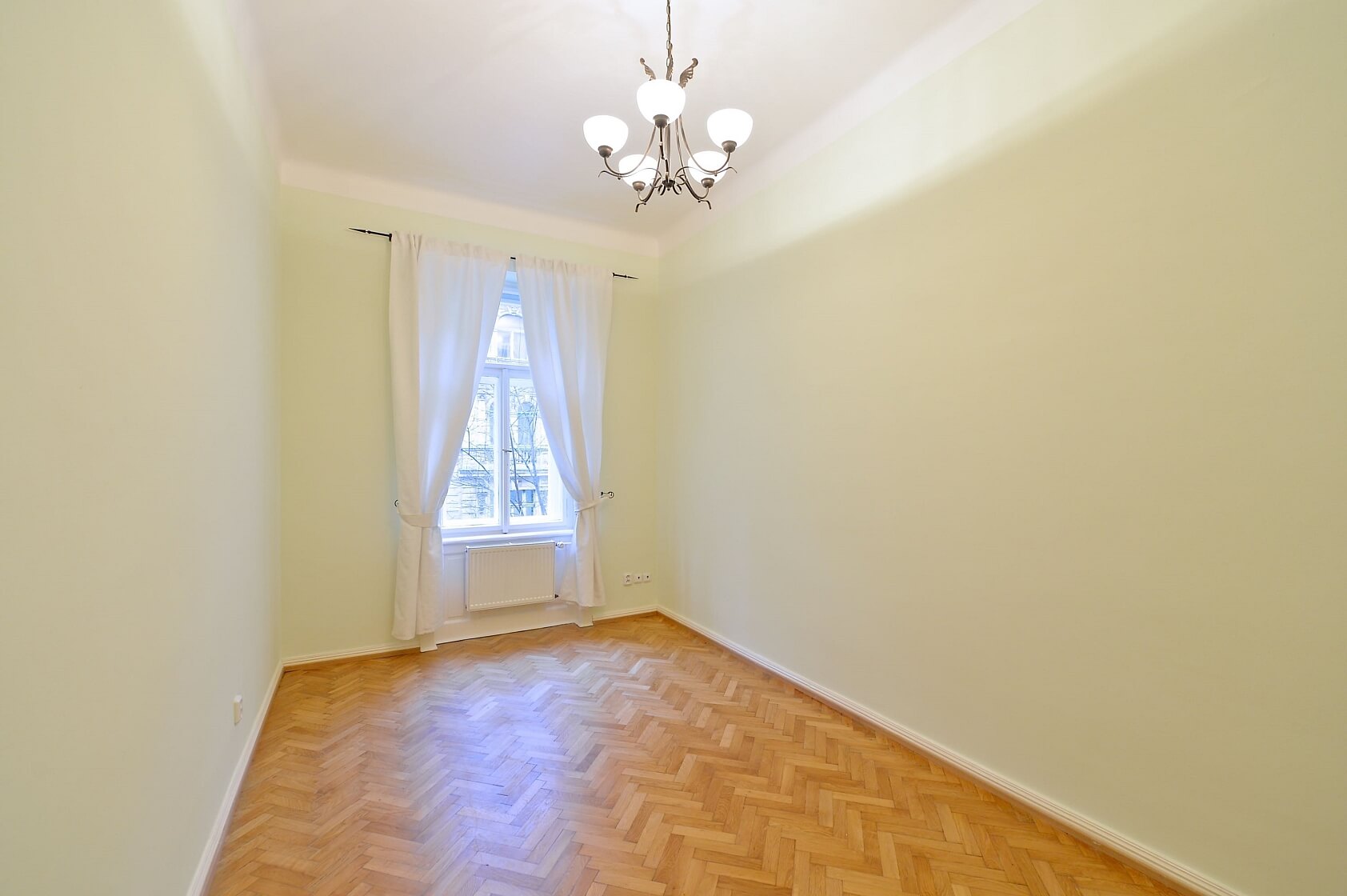 Mánesova, Vinohrady - Prague 2 | Rent, Apartment Two-bedroom (3+1), 105 m²