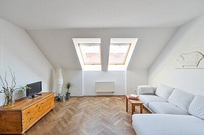 Na Plzeňce, Smíchov - Prague 5 | Rent, Apartment One-bedroom (2+kk), 64 m²