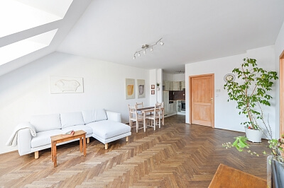 Na Plzeňce, Smíchov - Prague 5 | Rent, Apartment One-bedroom (2+kk), 64 m²