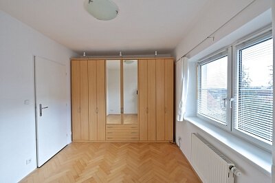Dubnická, Velká Chuchle - Prague 5 | Rent, House Three-bedroom (4+kk), 190 m²