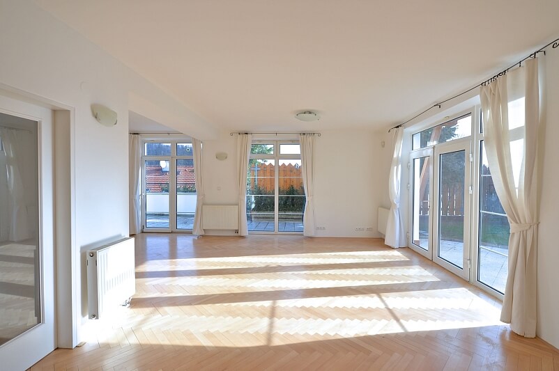Dubnická, Velká Chuchle - Prague 5 | Rent, House Three-bedroom (4+kk), 190 m²