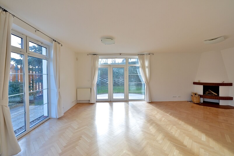Dubnická, Velká Chuchle - Praha 5 | Pronájem, Rodinný dům 4+kk, 190 m²