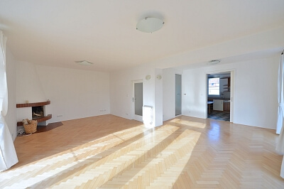 Dubnická, Velká Chuchle - Praha 5 | Pronájem, Rodinný dům 4+kk, 190 m²