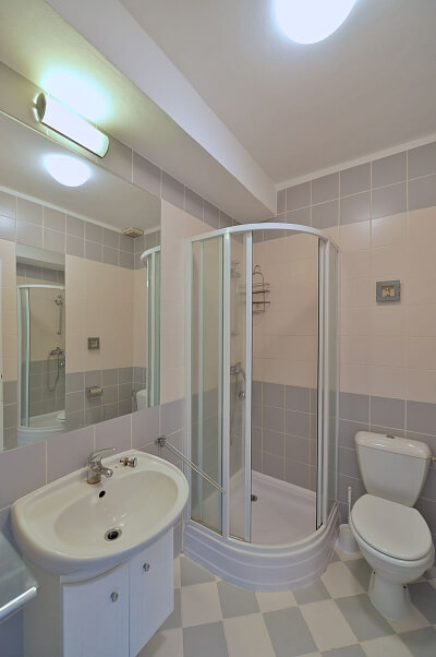 Dubnická, Velká Chuchle - Praha 5 | Pronájem, Rodinný dům 4+kk, 190 m²