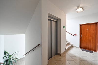 Klímova, Radlice - Praha 5 | Pronájem, Byt 2+kk, 70 m²