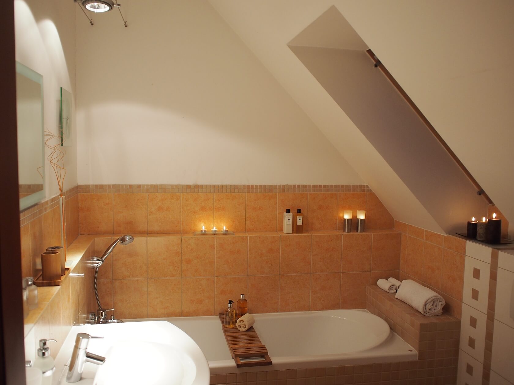 Roháčova, Žižkov - Prague 3 | Sale, Apartment Two-bedroom (3+1), 95 m²