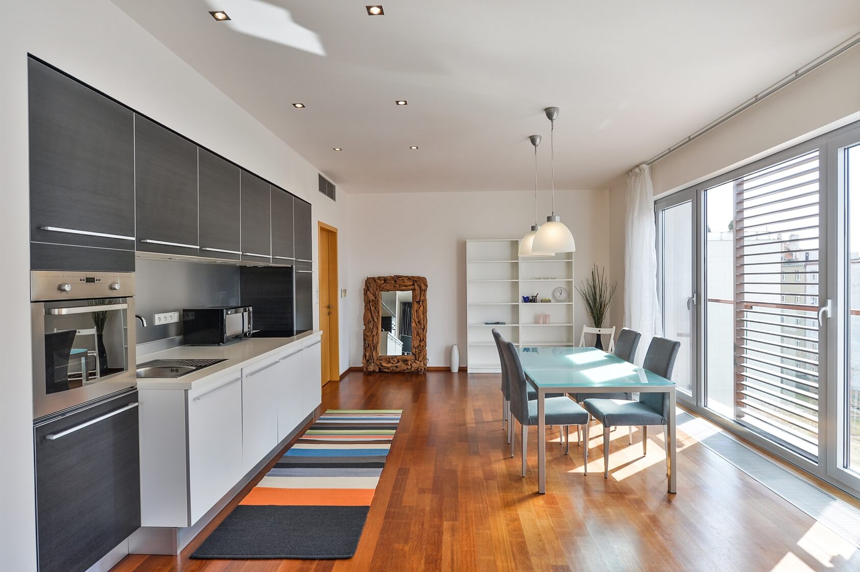 Korunní, Vinohrady - Prague 10 | Rent, Apartment One-bedroom (2+kk), 78 m²