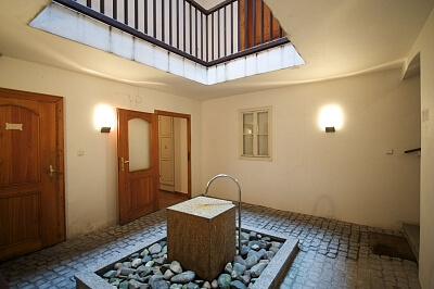 Jánský vršek, Malá Strana - Prague 1 | Rent, Apartment One-bedroom (2+kk), 92 m²