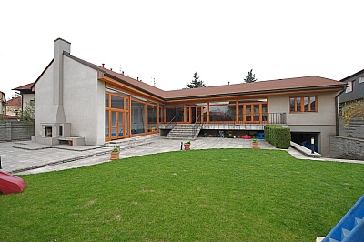 Jungmannova, Roztoky - Praha-západ | Sale, House Five-bedroom (6+kk), 445 m²