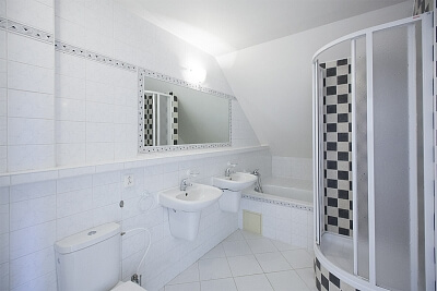 Za Dvorem, Horoměřice - Praha-západ | Rent, House Five-bedroom (6+1), 250 m²