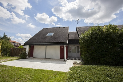 Za Dvorem, Horoměřice - Praha-západ | Rent, House Five-bedroom (6+1), 250 m²