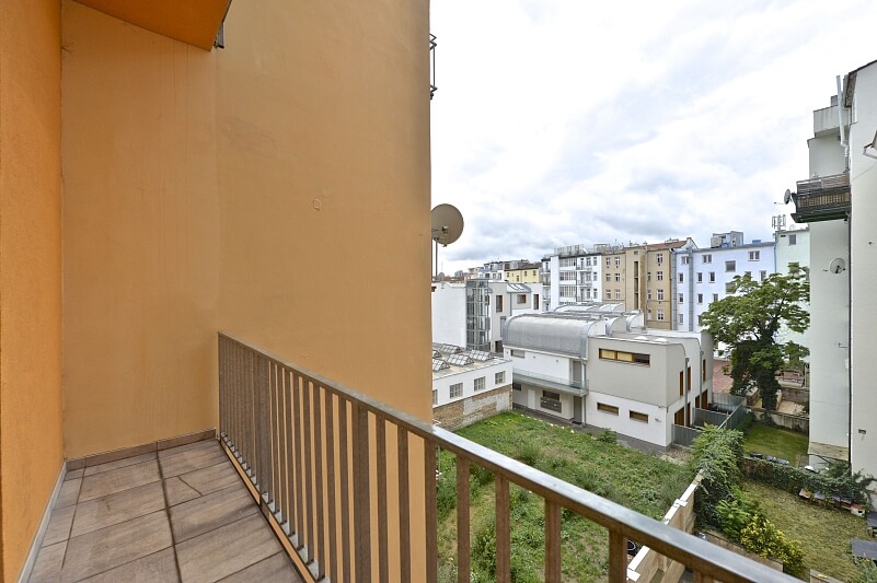 Uruguayská, Vinohrady - Prague 2 | Rent, Apartment Two-bedroom (3+1), 100 m²