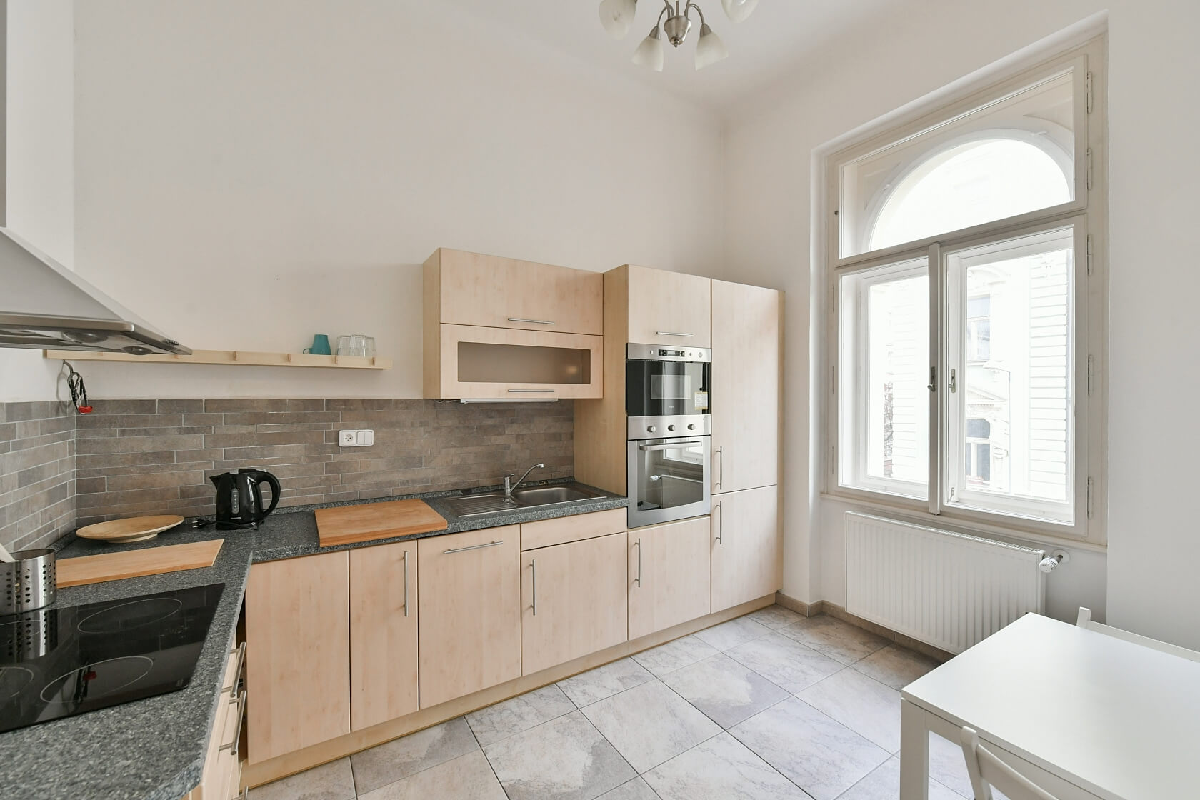 Uruguayská, Vinohrady - Prague 2 | Rent, Apartment Two-bedroom (3+1), 100 m²