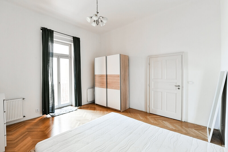 Uruguayská, Vinohrady - Prague 2 | Rent, Apartment Two-bedroom (3+1), 100 m²