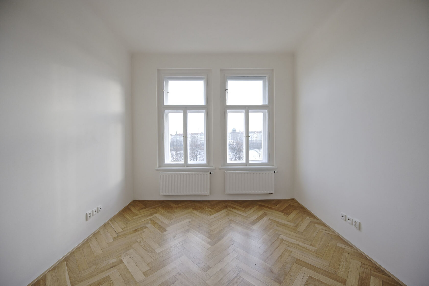 Janáčkovo nábřeží, Smíchov - Prague 5 | Rent, Apartment One-bedroom (2+1), 85 m²