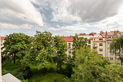 N. A. Někrasova, Bubeneč - Prague 6 | Rent, Apartment Three-bedroom (4+kk), 145 m²