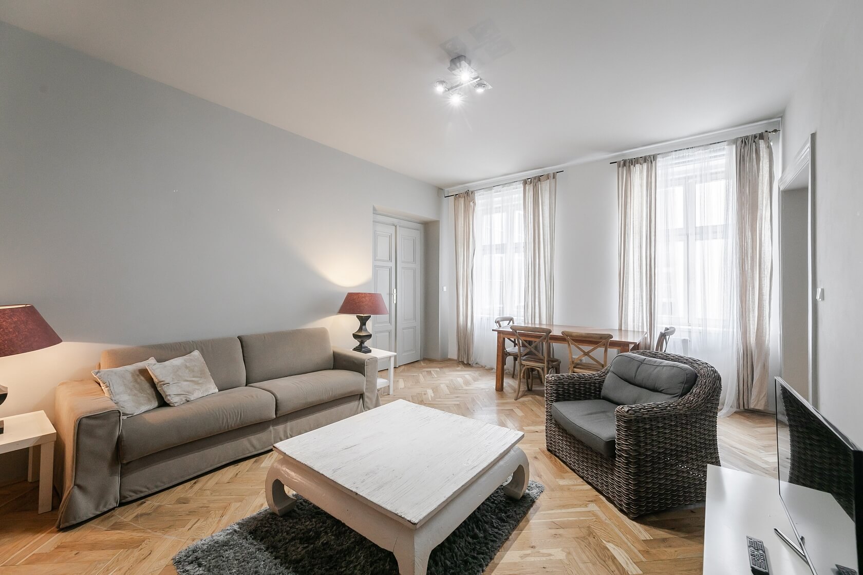 Ve Smečkách, Nové Město - Praha 1 | Pronájem, Byt 2+kk, 70 m²