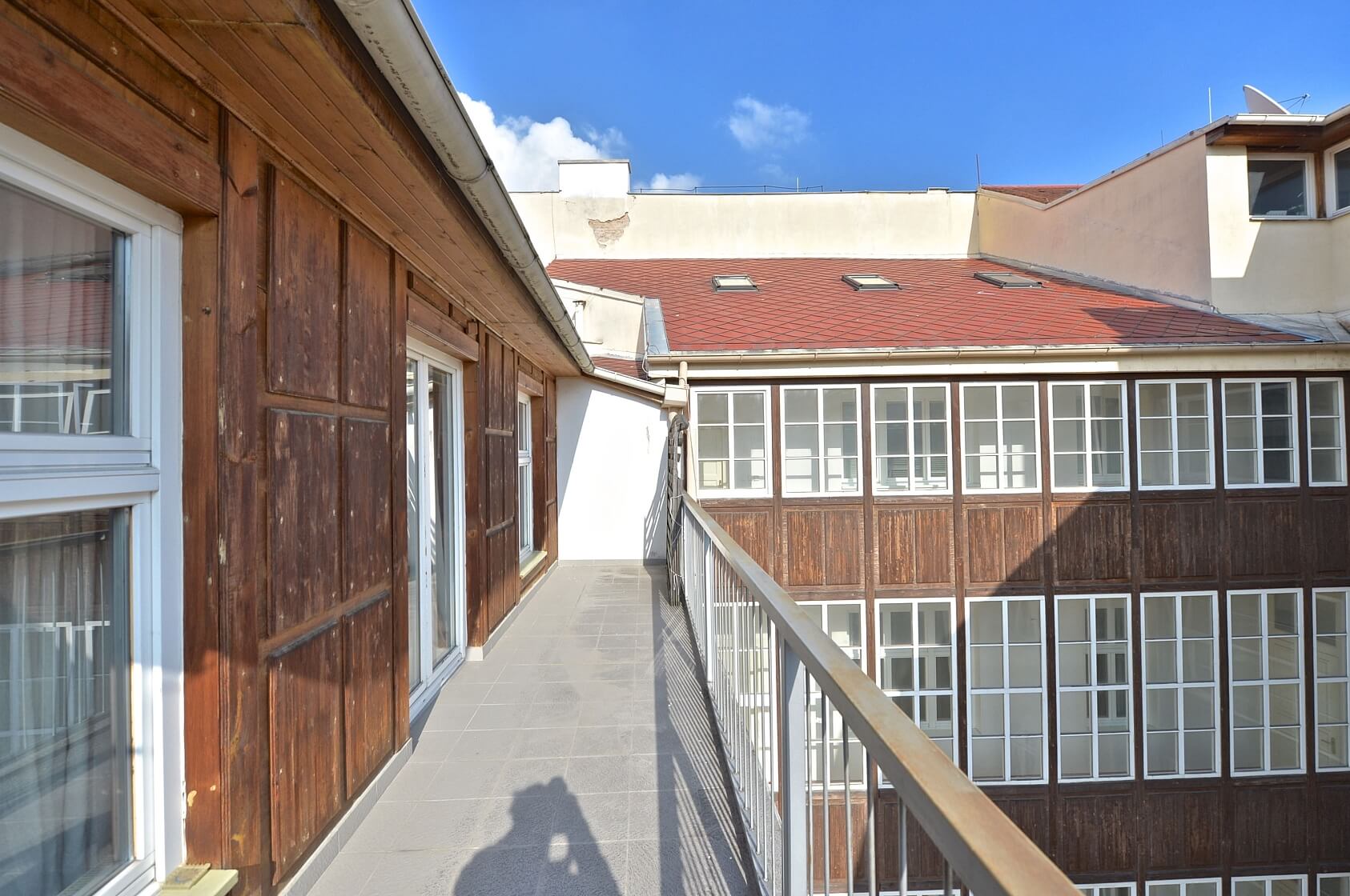 Ve Smečkách, Nové Město - Prague 1 | Rent, Apartment Studio (1+kk), 71 m²