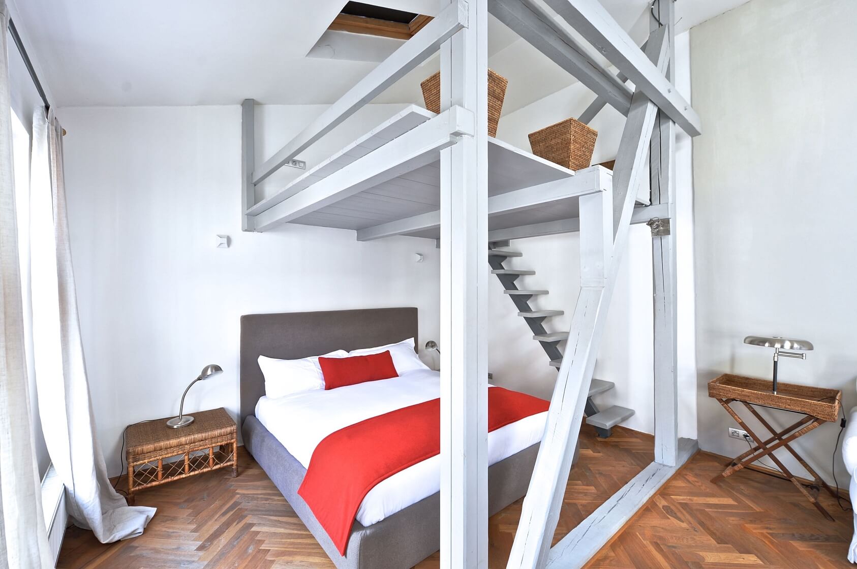 Ve Smečkách, Nové Město - Prague 1 | Rent, Apartment Studio (1+kk), 71 m²